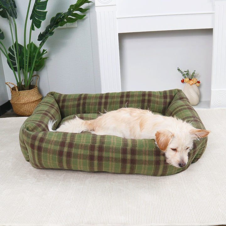 Cozy Fleece-Lined dog bed
