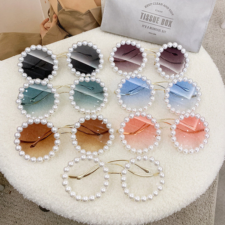 Women’s large sunglasses with pearl-embellished frame Bowlift