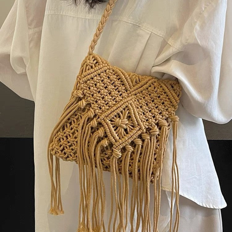 Macrame shoulder bag with fringed accents Bowlift