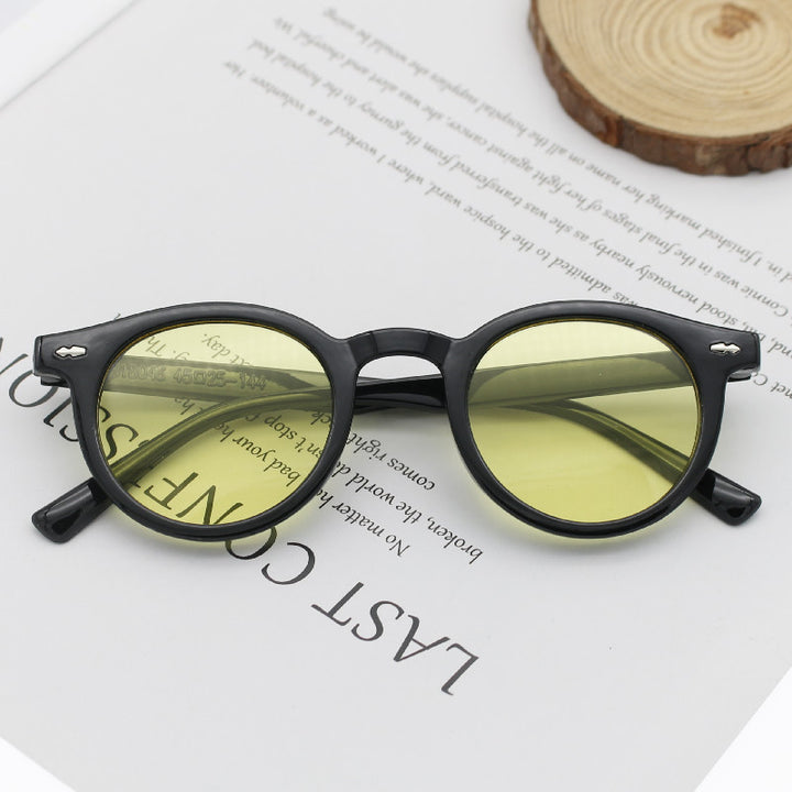 Ladies' Round Sunglasses with Elegant Design Bowlift