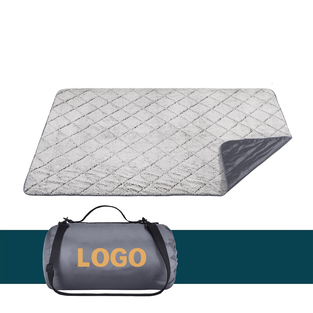 Unisex padded outdoor blanket Bowlift