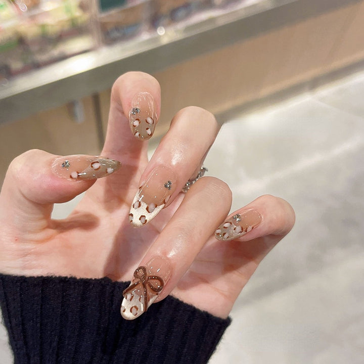 Artisan Decorative Press-On Nails Bowlift