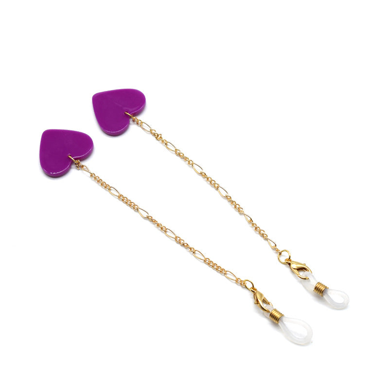 Heart-Shaped Eyewear Chain Bowlift
