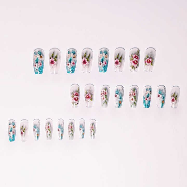 Artificial nail design with floral accents Bowlift