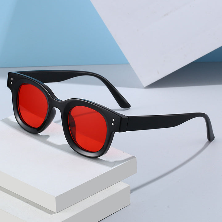 Women's fashionable sunglasses in timeless tortoiseshell pattern Bowlift