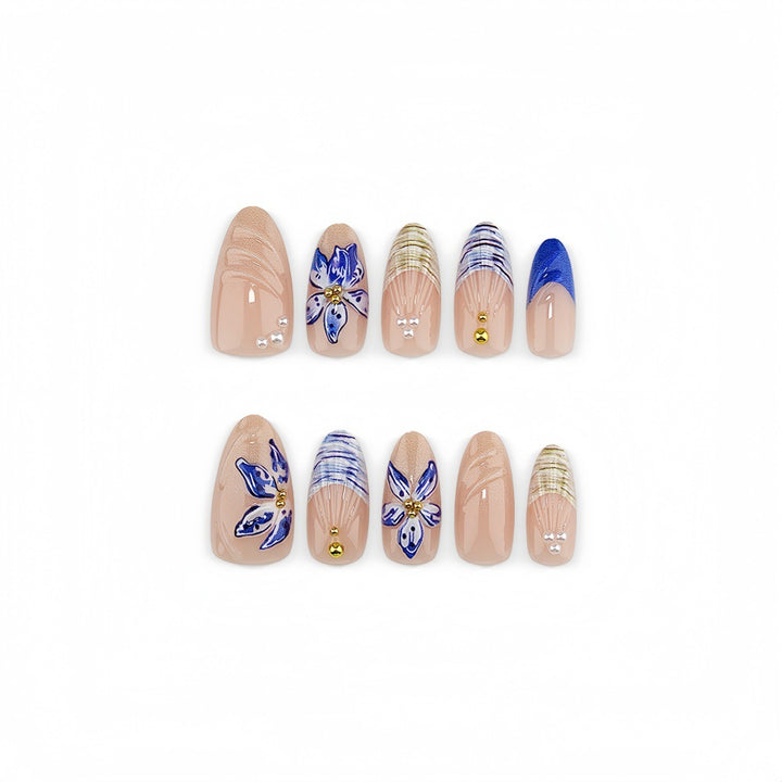 Stylish 3D Flower Motif Artificial Nails Bowlift