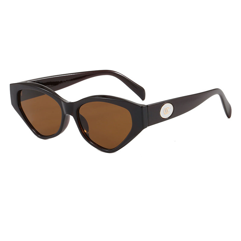 Ladies fashionable sunglasses in elegant design Bowlift