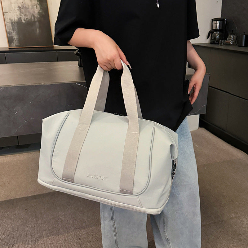 High-Quality Sports and Travel Bag Bowlift