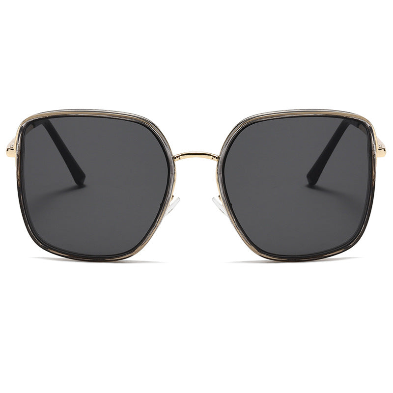 Ladies square sunglasses with luxurious metal frame and UV protection Bowlift