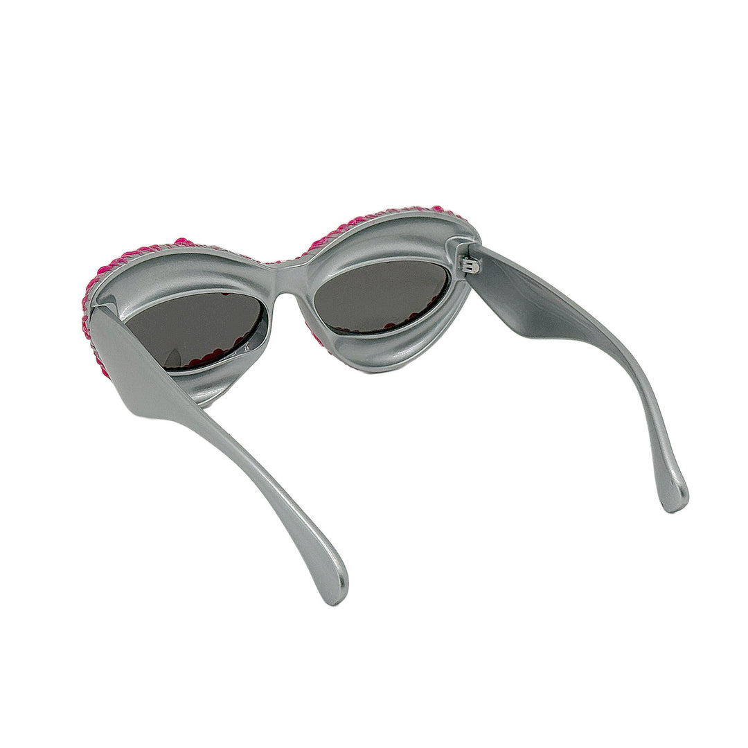 Women's extravagant cat-eye sunglasses with decorative frame Bowlift