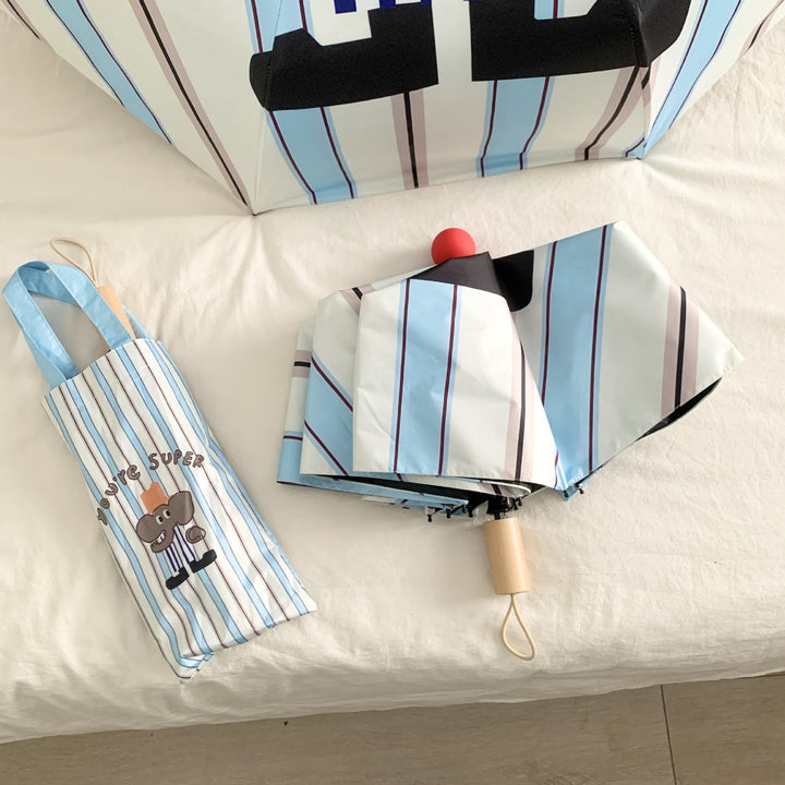 Ladies innovative folding umbrella with gentle leaf design and practical carrying pouch Bowlift