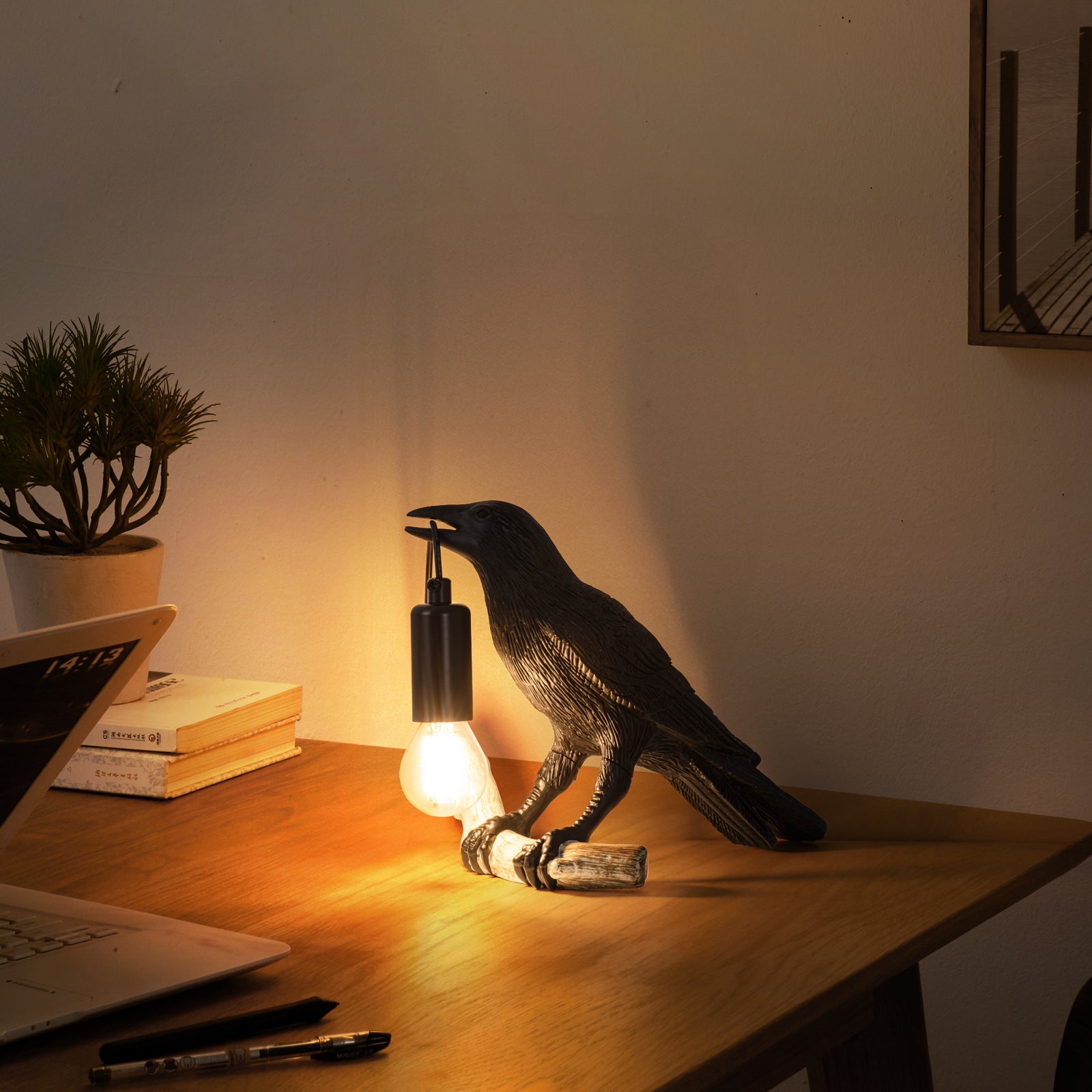 Creative Bird Table Lamp Bedside Night Light Living Room Bedroom Ambience Mini Lamp