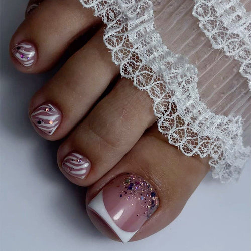 Artful toenail design with glamorous accents Bowlift