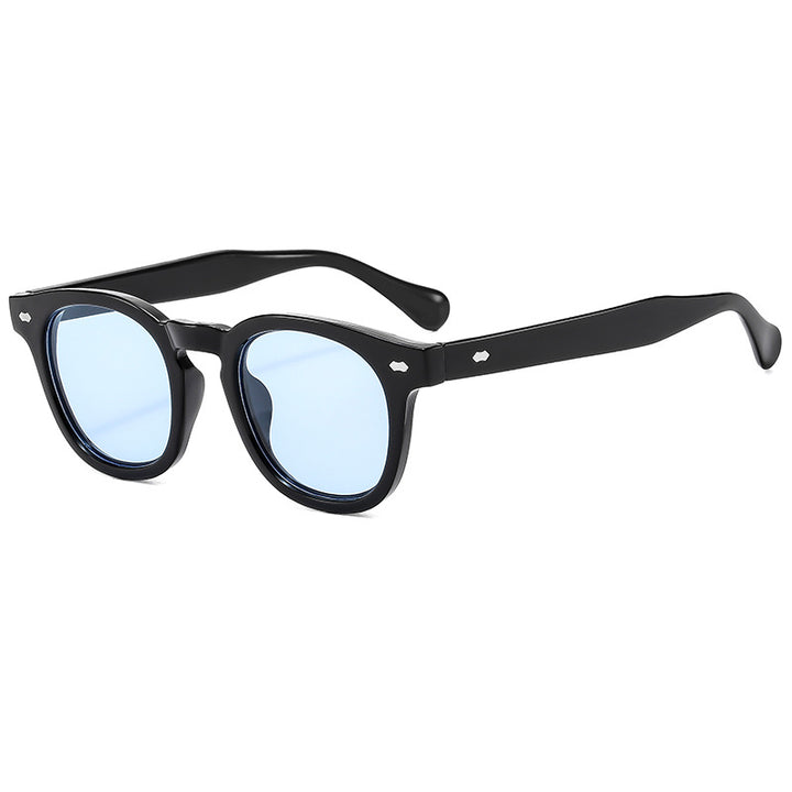 Women Designer Sunglasses in stylish retro look Bowlift
