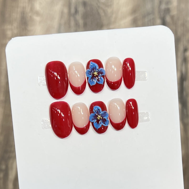 Decorative Floral Stiletto Press-On Nail Set Bowlift