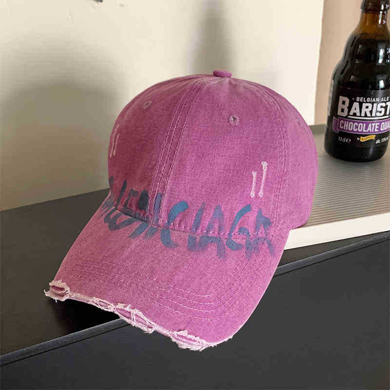 Unisex Distressed Graphic Dad Hat Bowlift