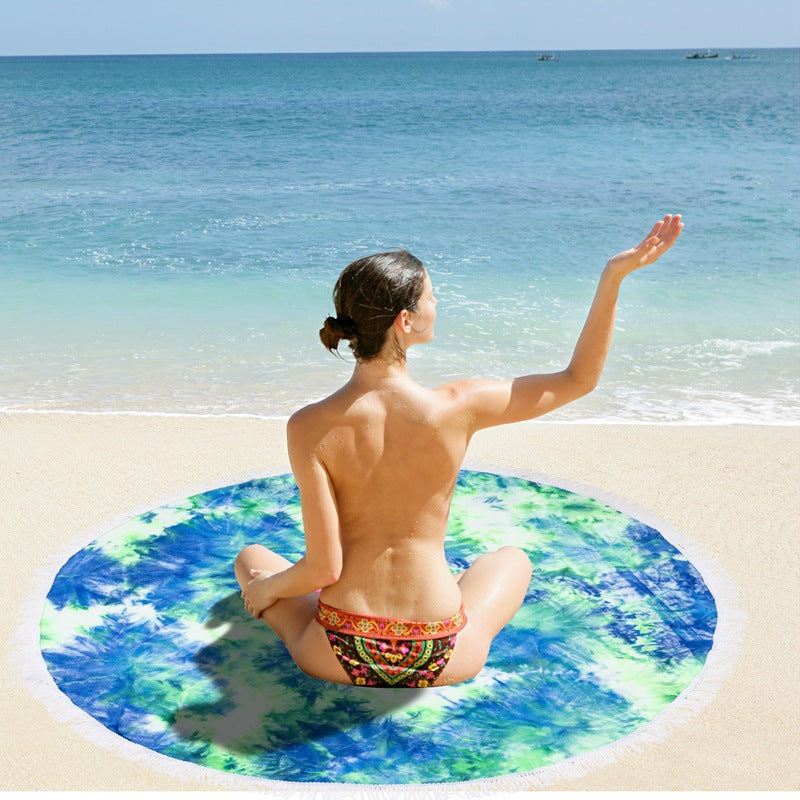 Ladies round beach blanket with fringes Bowlift