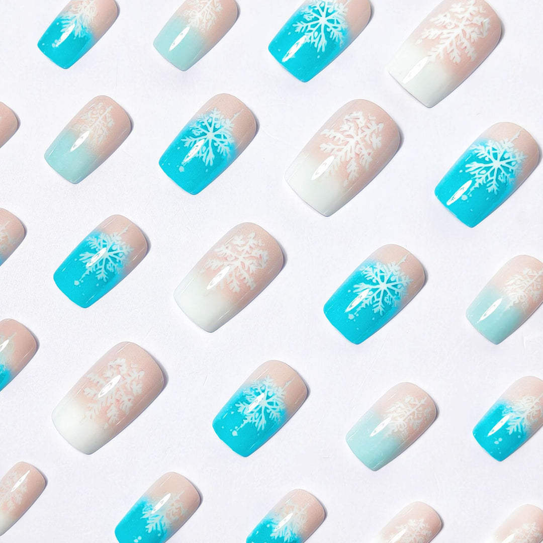Artistic Winter Wonderland Nail Art Bowlift
