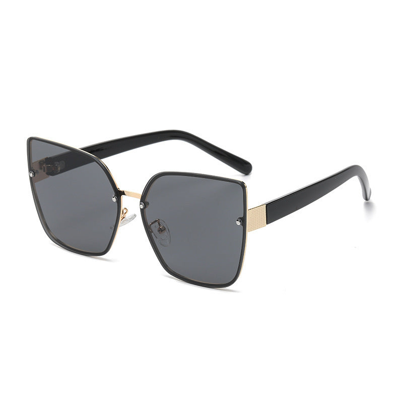 Ladies Oversized Sunglasses with Gradient Protection Bowlift