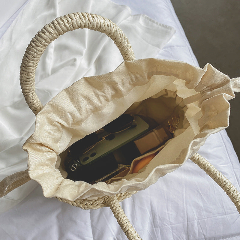 Individual Handbag Made of Natural Materials Bowlift