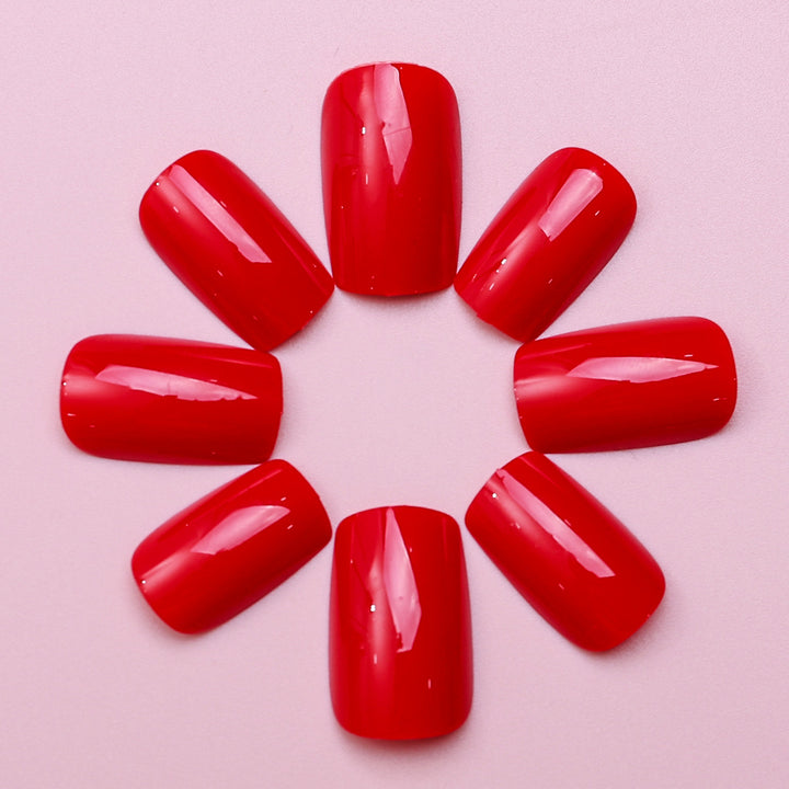 High-Gloss Press-On Nail Tips Bowlift