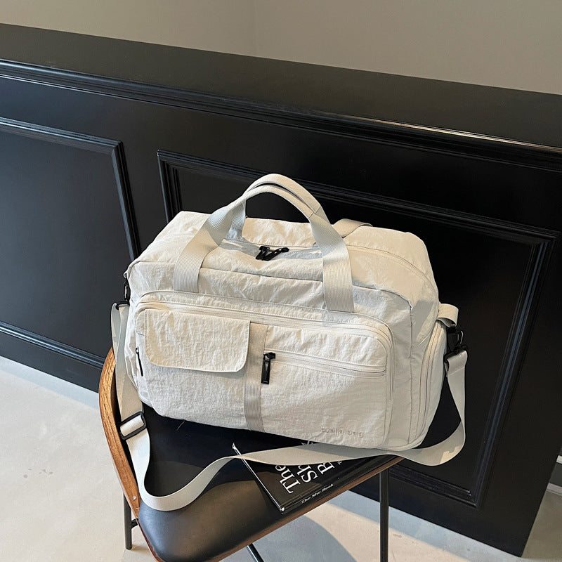 Sporty Travel Bag Bowlift