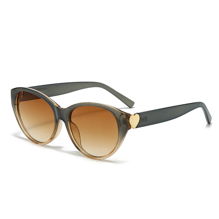Women Cat-Eye Sunglasses with Heart Design Bowlift