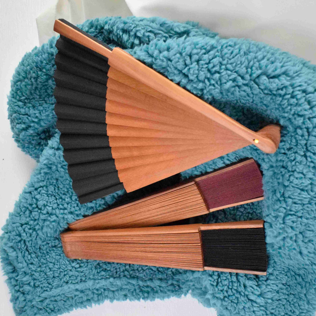 Ladies fan made of high-quality paper with stylish wooden frame Bowlift