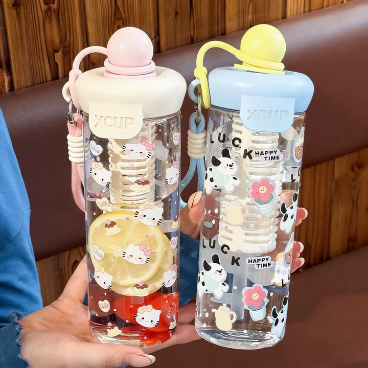 Women’s water bottle with cheerful design and fruit infusion insert Bowlift