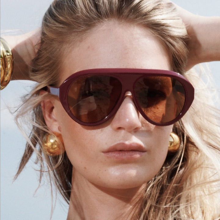 Women's Statement Sunglasses with Wide Frame and Green Lenses Bowlift