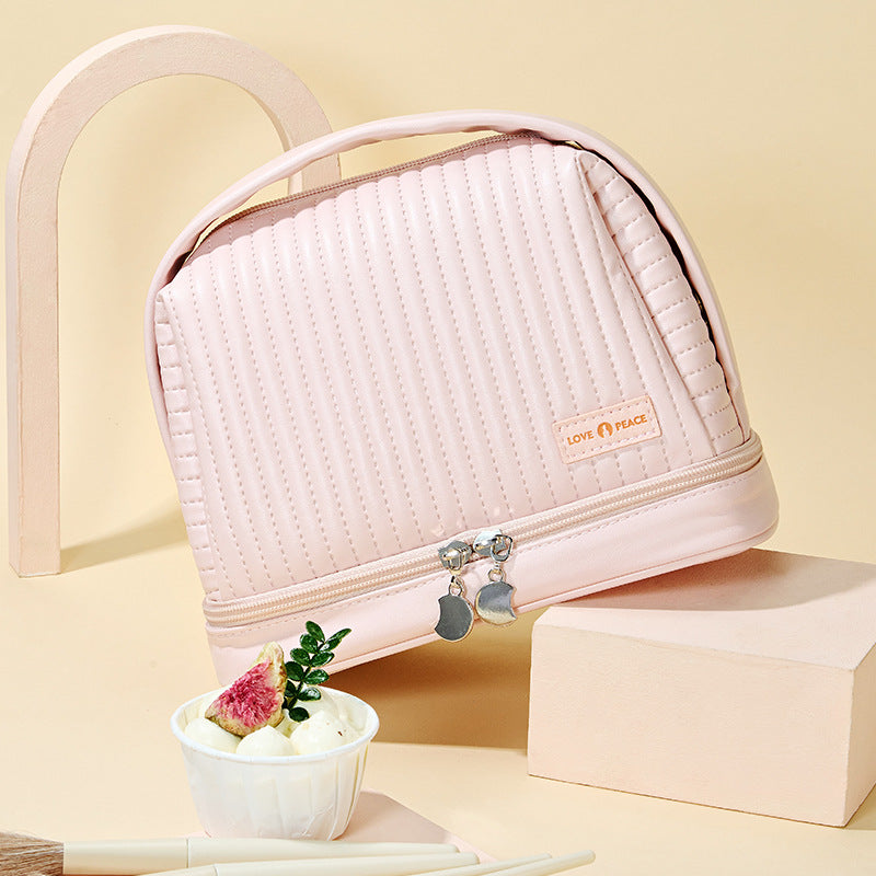 Elegant Quilted Makeup Case Bowlift