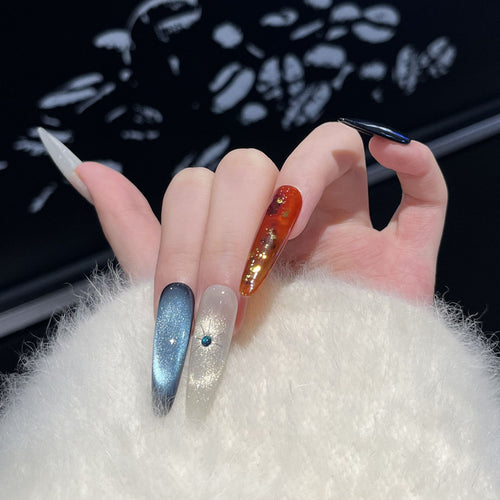 Extravagant Press-On Nail Art Set with Cosmic Theme Bowlift