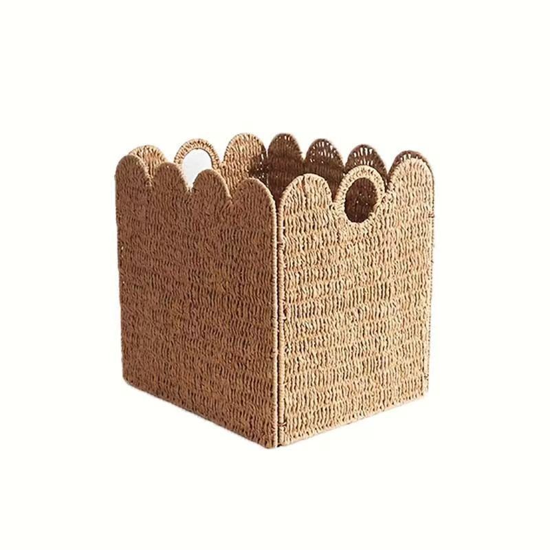 Decorative storage basket made of natural material Bowlift