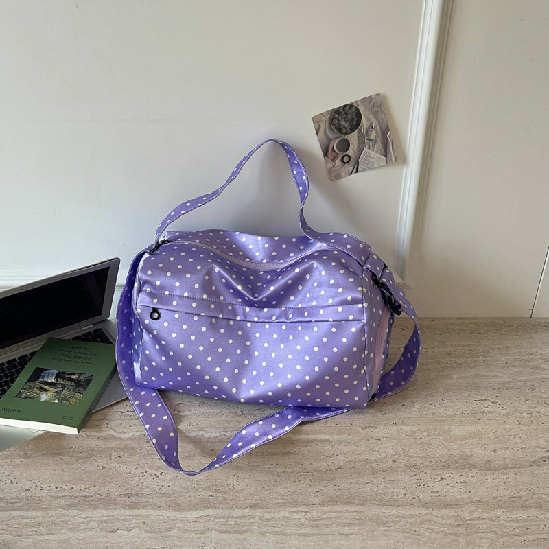 Fashionable sports and travel bag with dotted design Bowlift
