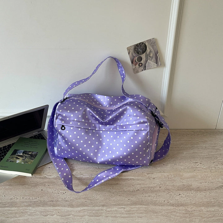 Fashionable sports and travel bag with dotted design Bowlift
