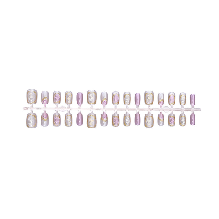 Decorative Press-On Nail Set with Floral Accents Bowlift