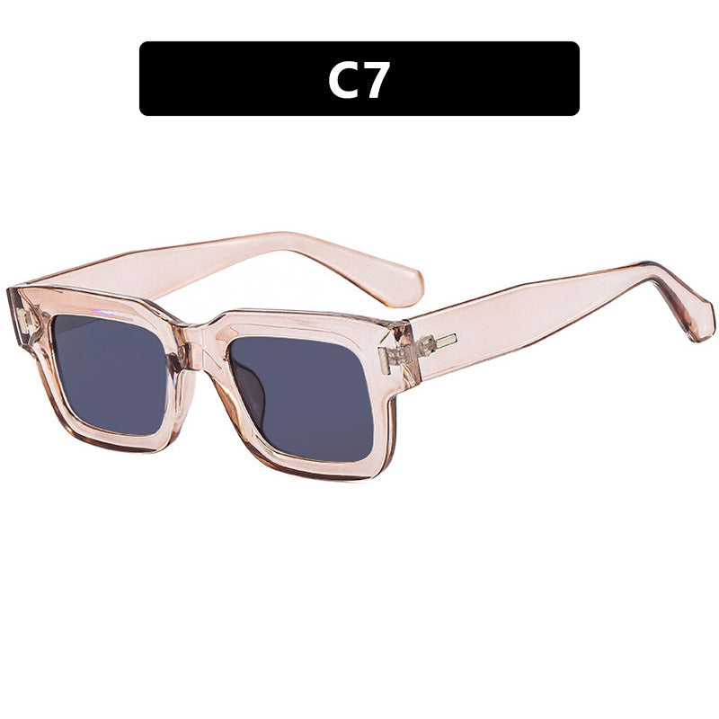 Ladies stylish square sunglasses with eye-catching leopard print Bowlift
