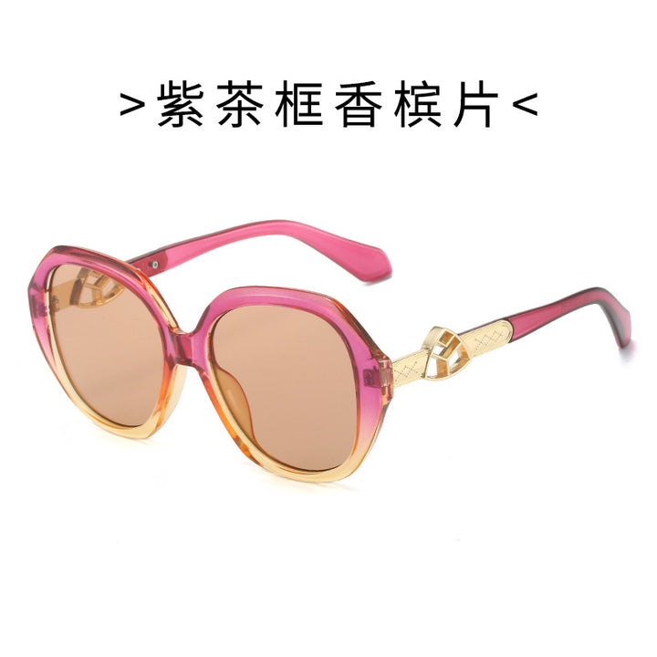 Women's Oversized Sunglasses with Golden Accents Bowlift