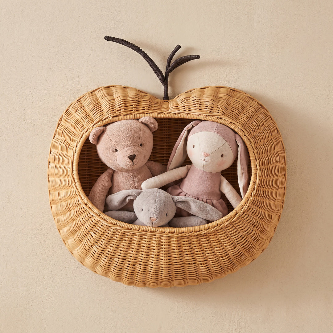 Playful wall basket in pear design Bowlift