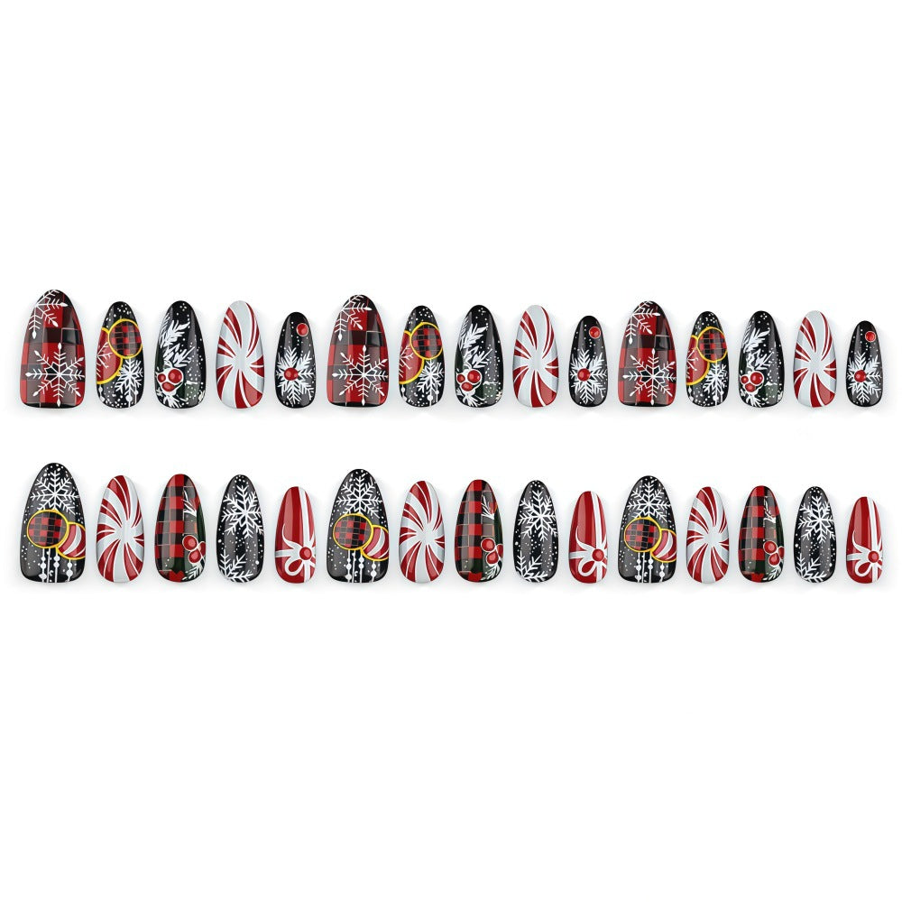 Christmas Art Nails in Festive Design Bowlift