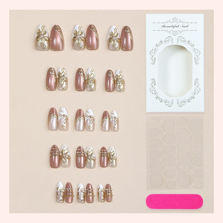 Designer artificial nail set with floral accents and glittering details Bowlift