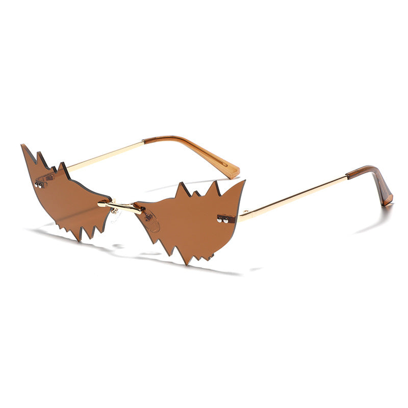 Ladies Trendy Cat Eye Sunglasses with Protective UV Filter and Unusual Frame Bowlift