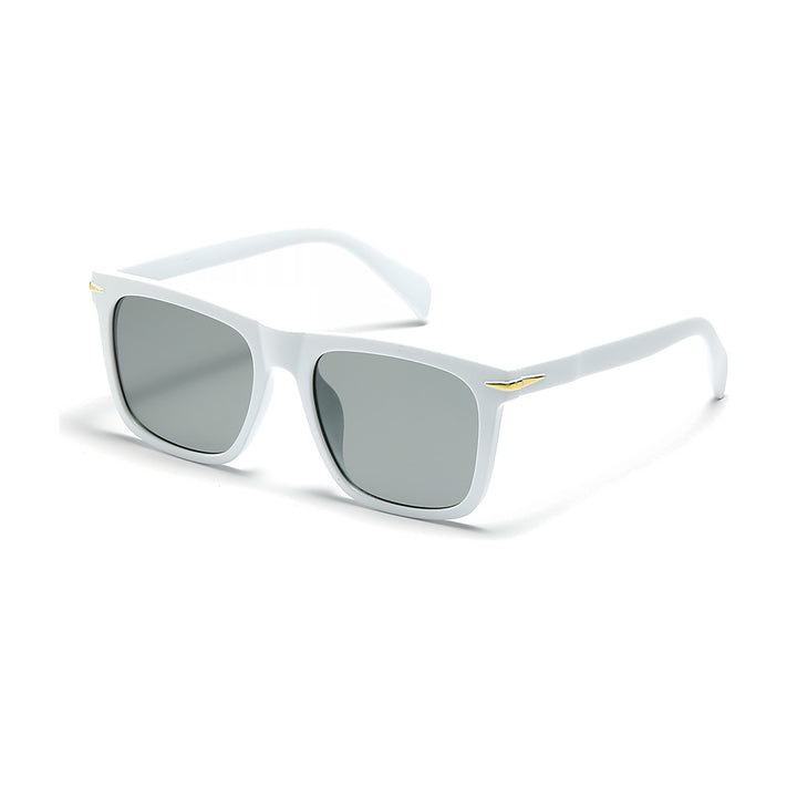 Women's fashionable sunglasses with elegant plastic frame and UV protection Bowlift