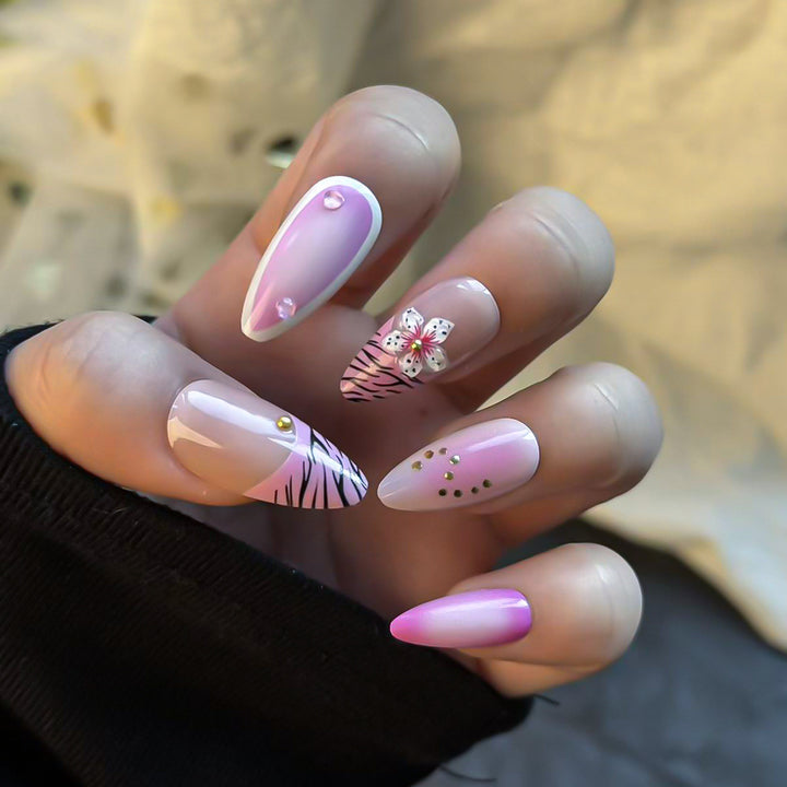 Artistic Press-On Nail Art Collection Bowlift