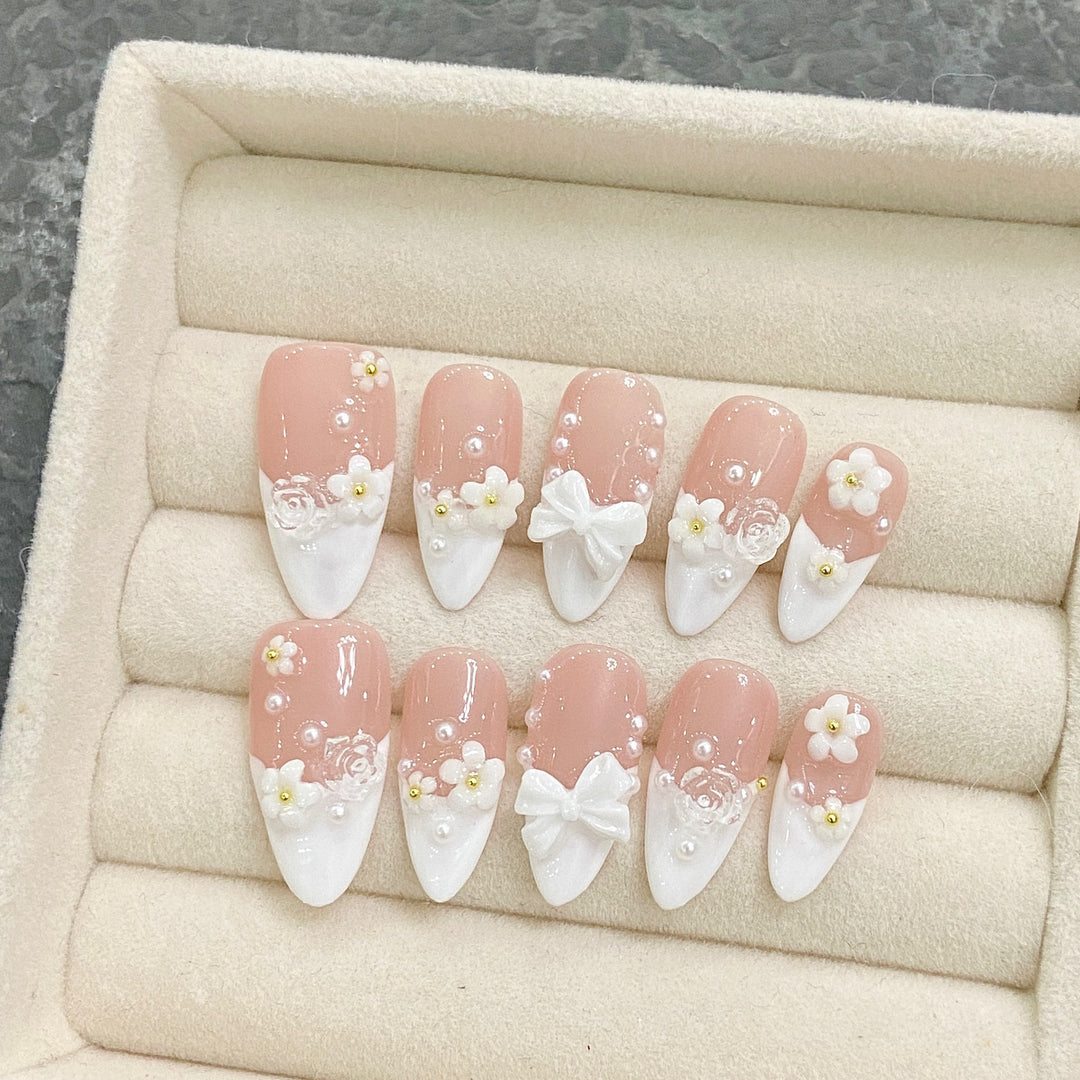 Artificial nails with elegant flower decoration Bowlift