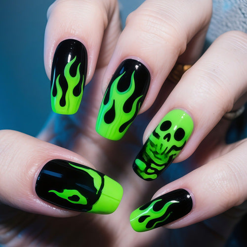 Artificial nails with spooky flame design Bowlift