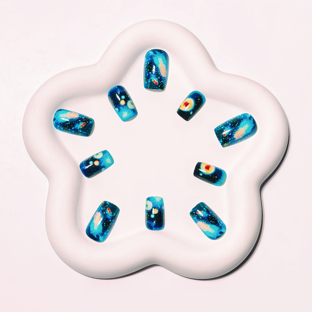 Galaxy-Themed Nail Art Bowlift