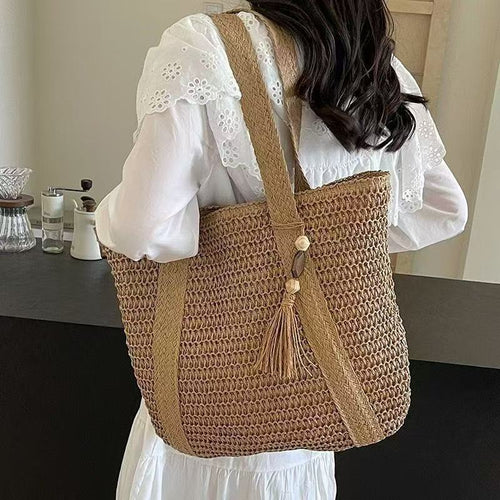 Handmade straw bag Bowlift