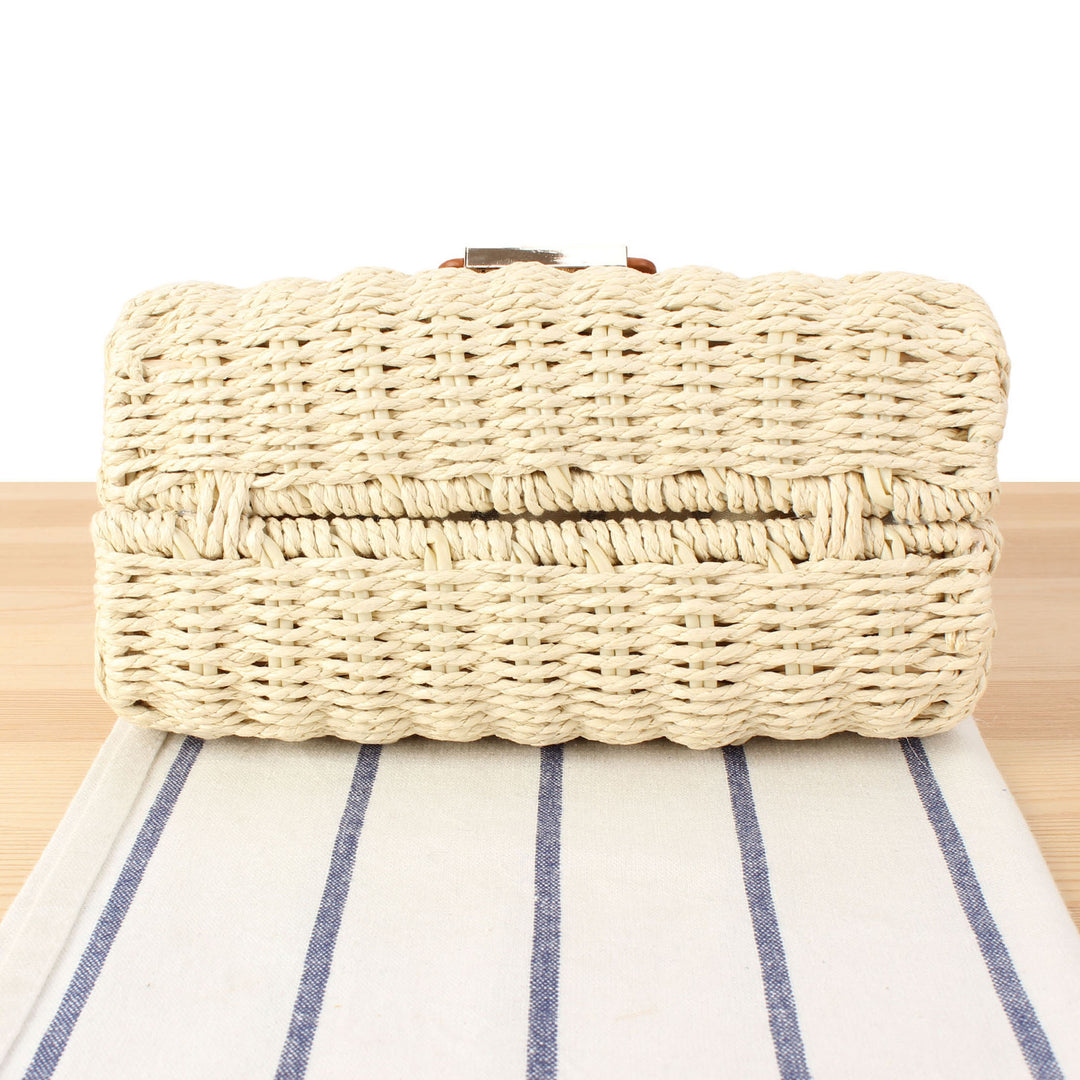 Handbag with Removable Shoulder Strap Bowlift