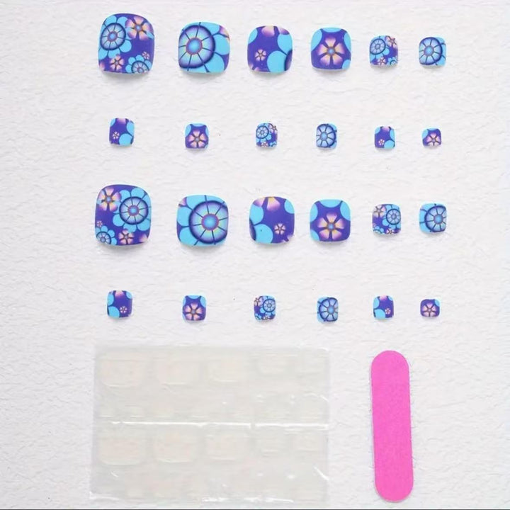 Nail art set with floral designs and matte finish Bowlift
